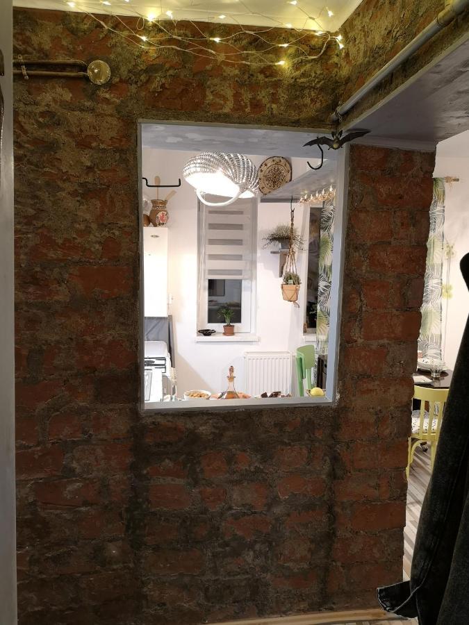 Little Modern Folk Apt Daire Vălenii de Munte Dış mekan fotoğraf